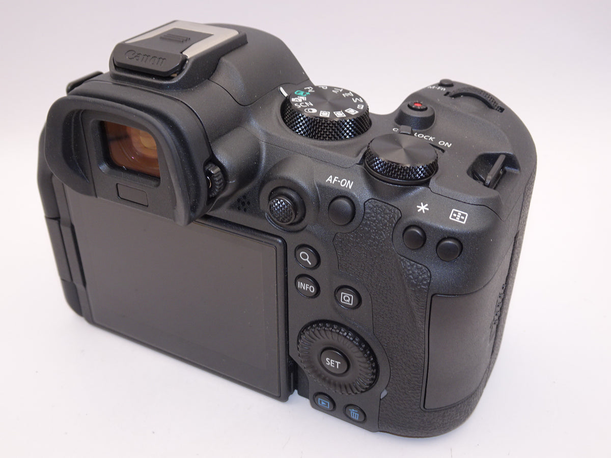 【ほぼ新品】キヤノン EOSR6MK2 EOS R6 Mark II・ボディー