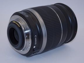 【外観特上級】Canon 望遠ズームレンズ EF-S18-200mm F3.5-5.6 IS APS-C対応