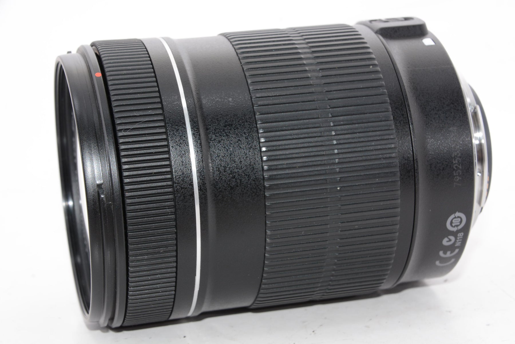 【外観特上級】Canon 標準ズームレンズ EF-S18-135mm F3.5-5.6 IS STM APS-C対応