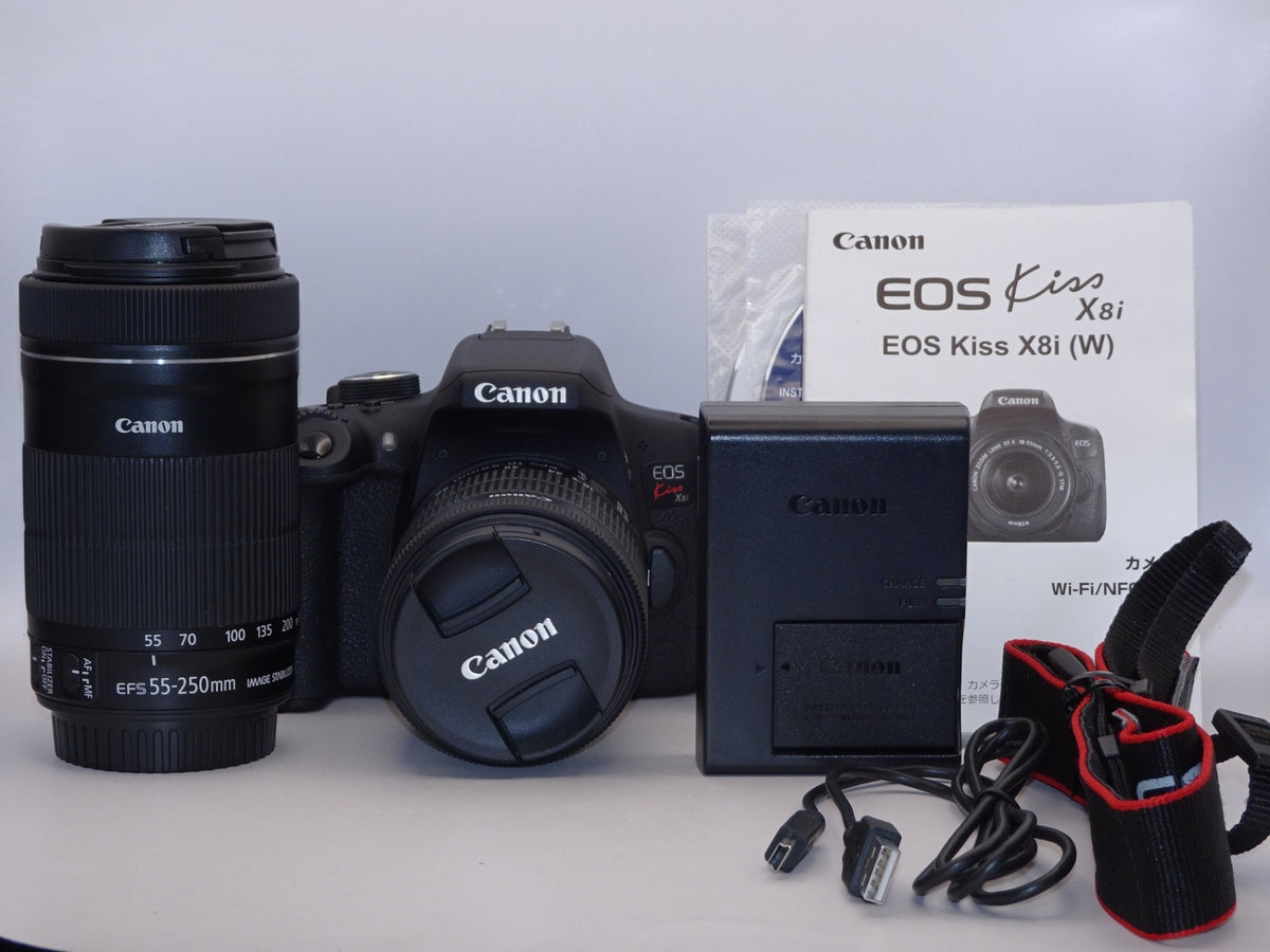 【外観並級】Canon デジタル一眼レフカメラ EOS Kiss X8i ダブルズームキット EF-S18-55mm/EF-S55-250mm 付属 EOSKISSX8I-WKIT