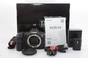 【外観並級】Canon ミラーレス一眼カメラ EOS R5 ボディー EOSR5