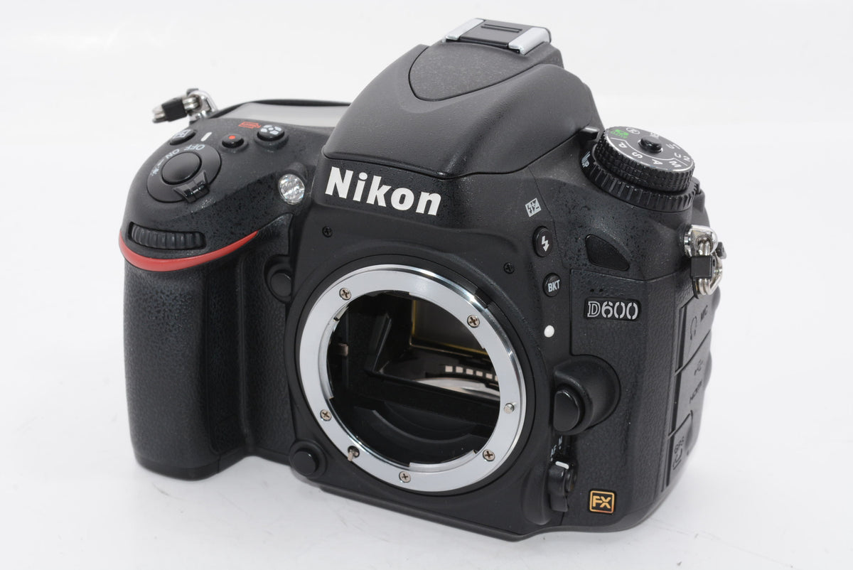 【外観特上級】Nikon デジタル一眼レフカメラ D600 ボディー D600