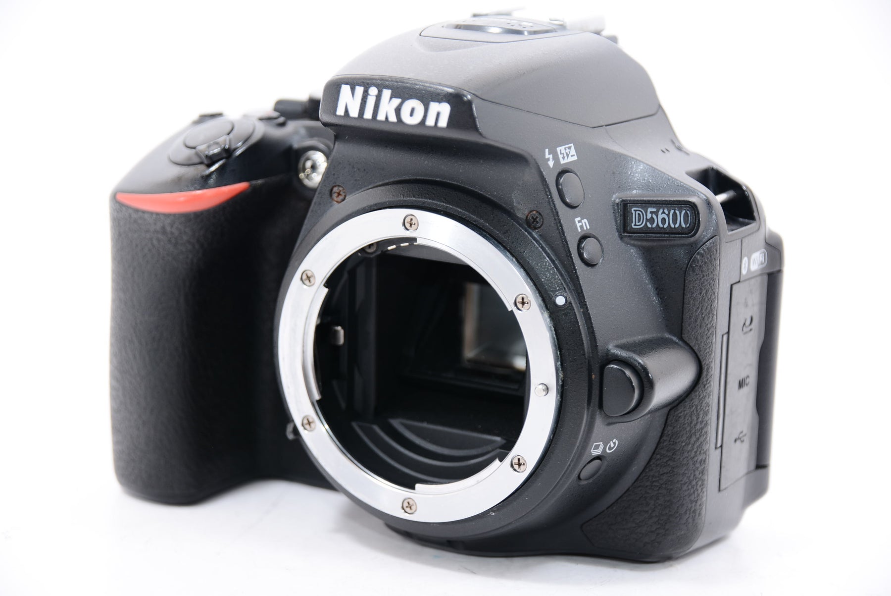 【オススメ】Nikon デジタル一眼レフカメラ D5600 ボディー ブラック D5600BK