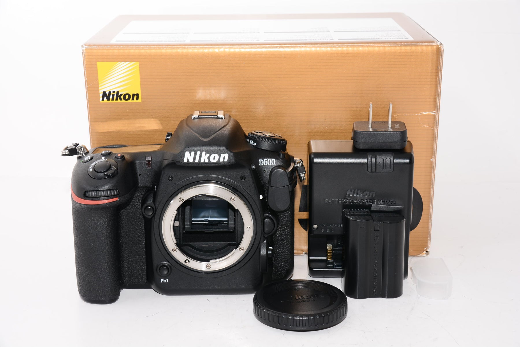 外観特上級】Nikon デジタル一眼レフカメラ D500 ボディ