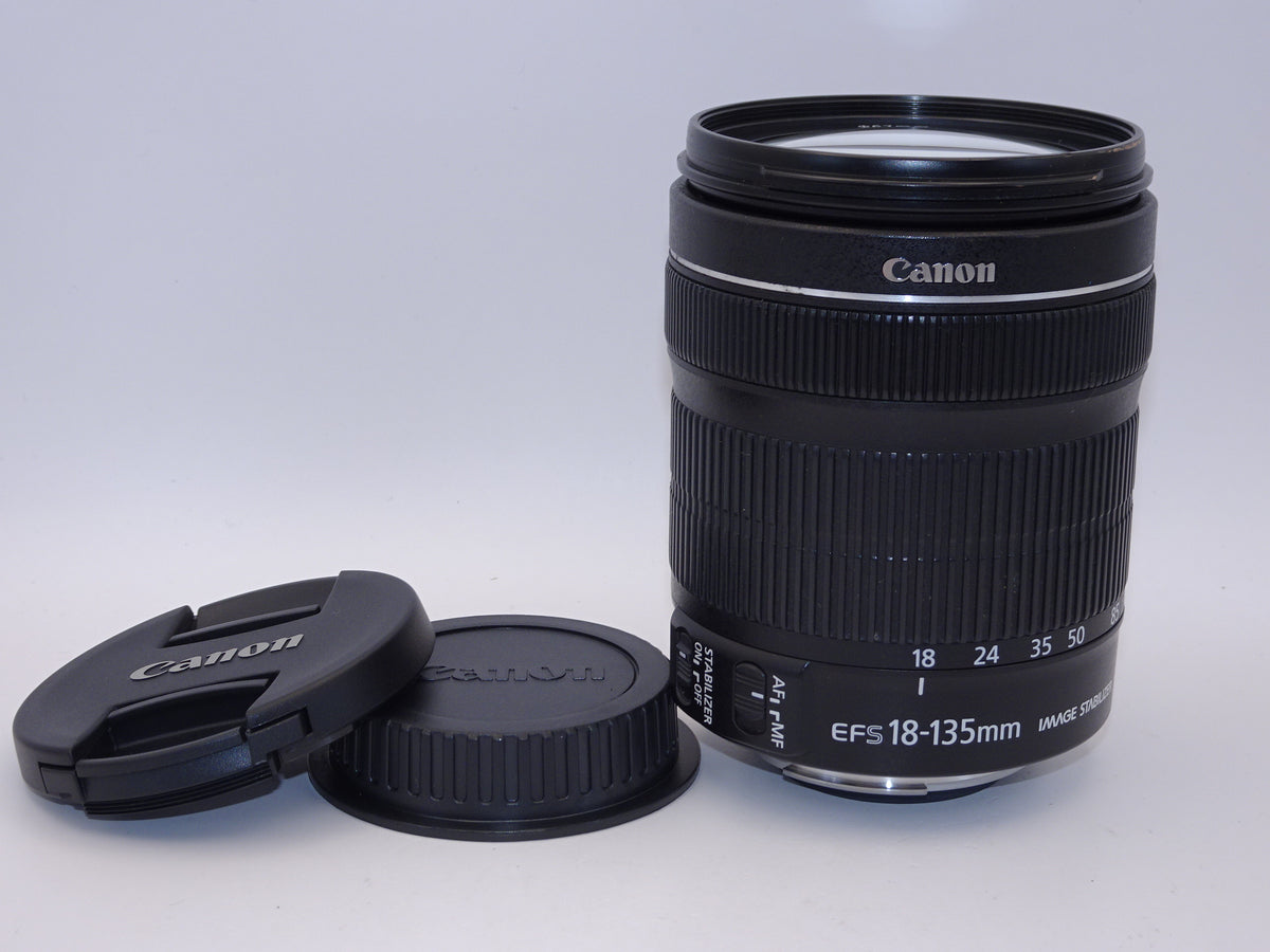 【外観並級】Canon 標準ズームレンズ EF-S18-135mm F3.5-5.6 IS STM