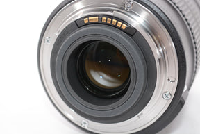 【外観特上級】Canon 標準ズームレンズ EF-S18-135mm F3.5-5.6 IS STM