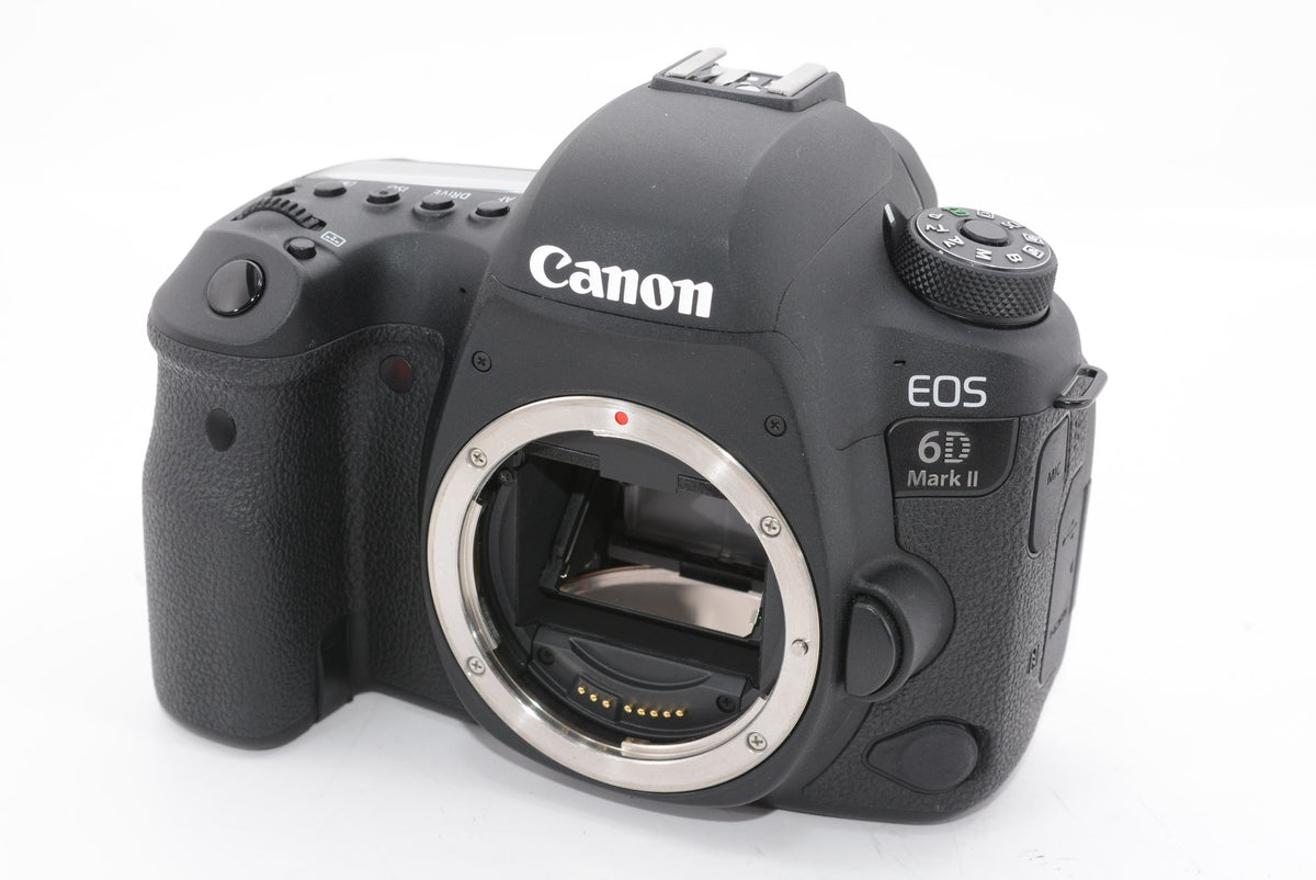 【外観特上級】Canon デジタル一眼レフカメラ EOS 6D Mark II EF24-70 F4L IS USM レンズキット EOS6DMK2-2470ISLK