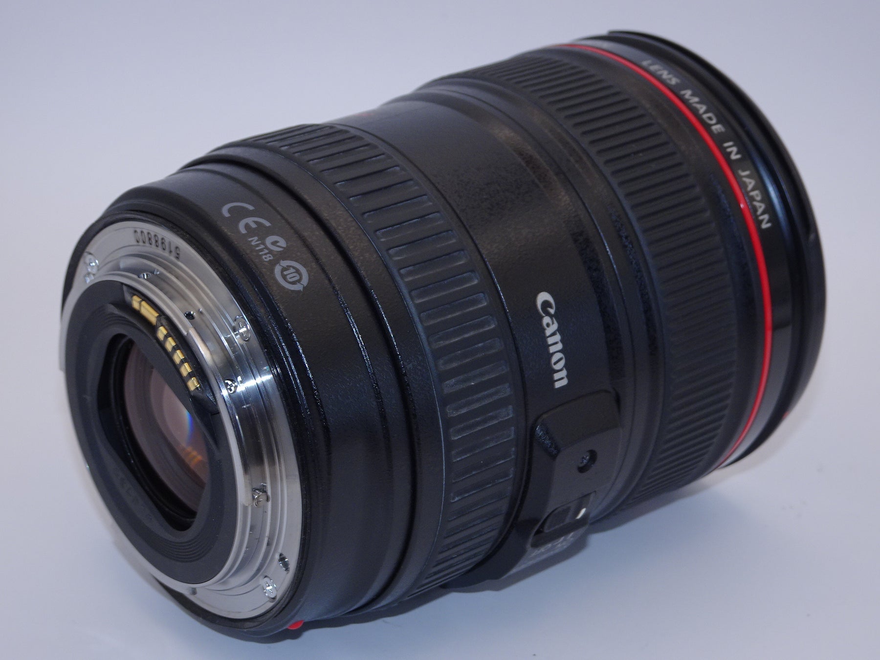 【外観特上級】Canon 標準ズームレンズ EF24-105mm F4L IS USM