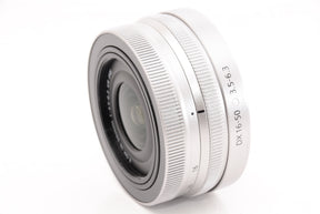 【外観特上級】Nikon ミラーレス一眼カメラ Z fc レンズキット NIKKOR Z DX 16-50mm f/3.5-6.3 VR シルバー 付属 ZfcLK16-50SL