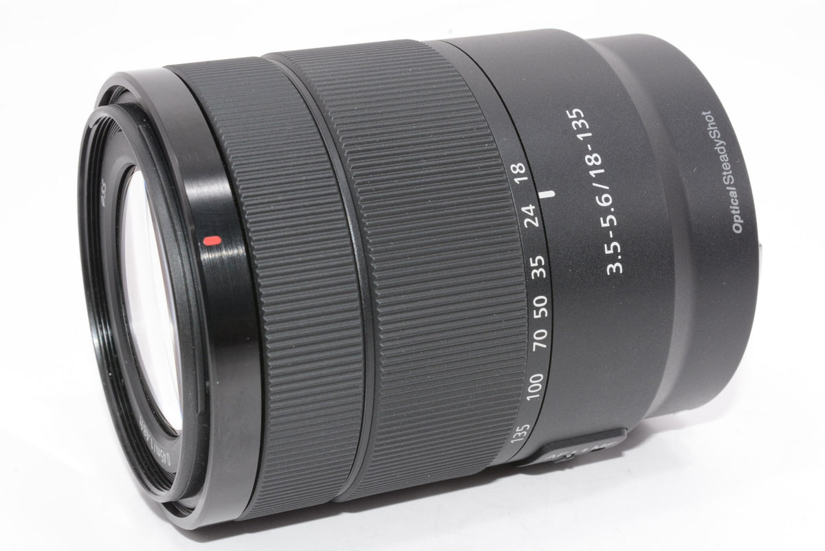 【外観並級】ソニー 高倍率ズームレンズ E 18-135mm F3.5-5.6 OSS ソニー Eマウント用 APS-Cフォーマット専用 SEL18135