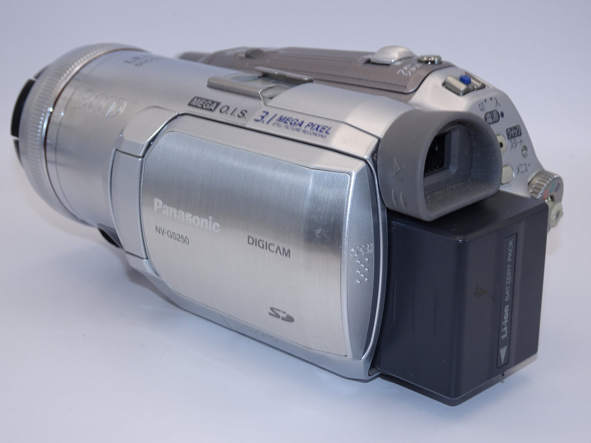 【外観特上級】パナソニック NV-GS250-S デジタルビデオカメラ 3CCD シルバー