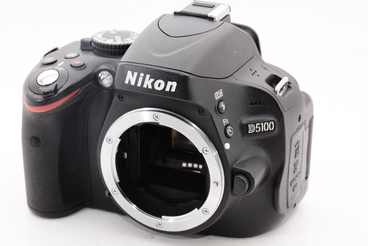 【外観特上級】Nikon デジタル一眼レフカメラ D5100 ボディ