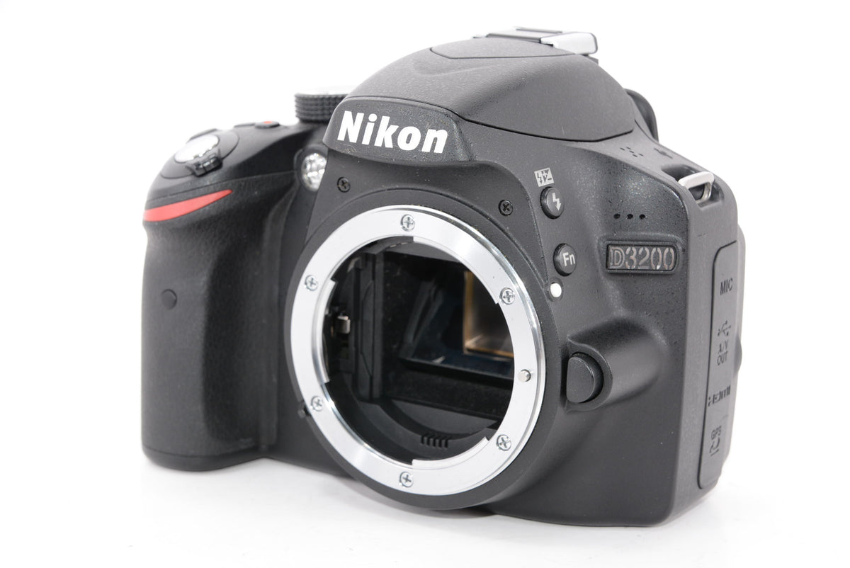 【外観特上級】Nikon デジタル一眼レフカメラ D3200 ボディー ブラック D3200BK