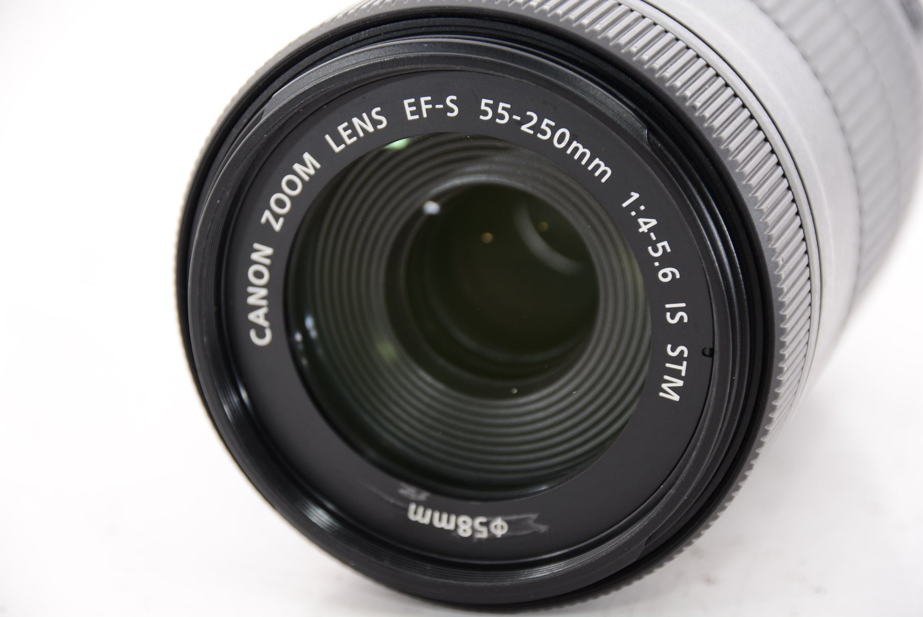 【外観特上級】Canon 望遠ズームレンズ EF-S55-250mm F4-5.6 IS STM APS-C対応 EF-S55-250ISSTM