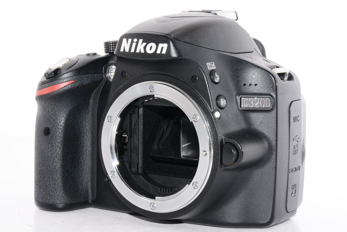 【外観並級】Nikon D3200 200mmダブルズームキット 18-55mm/55-200mm