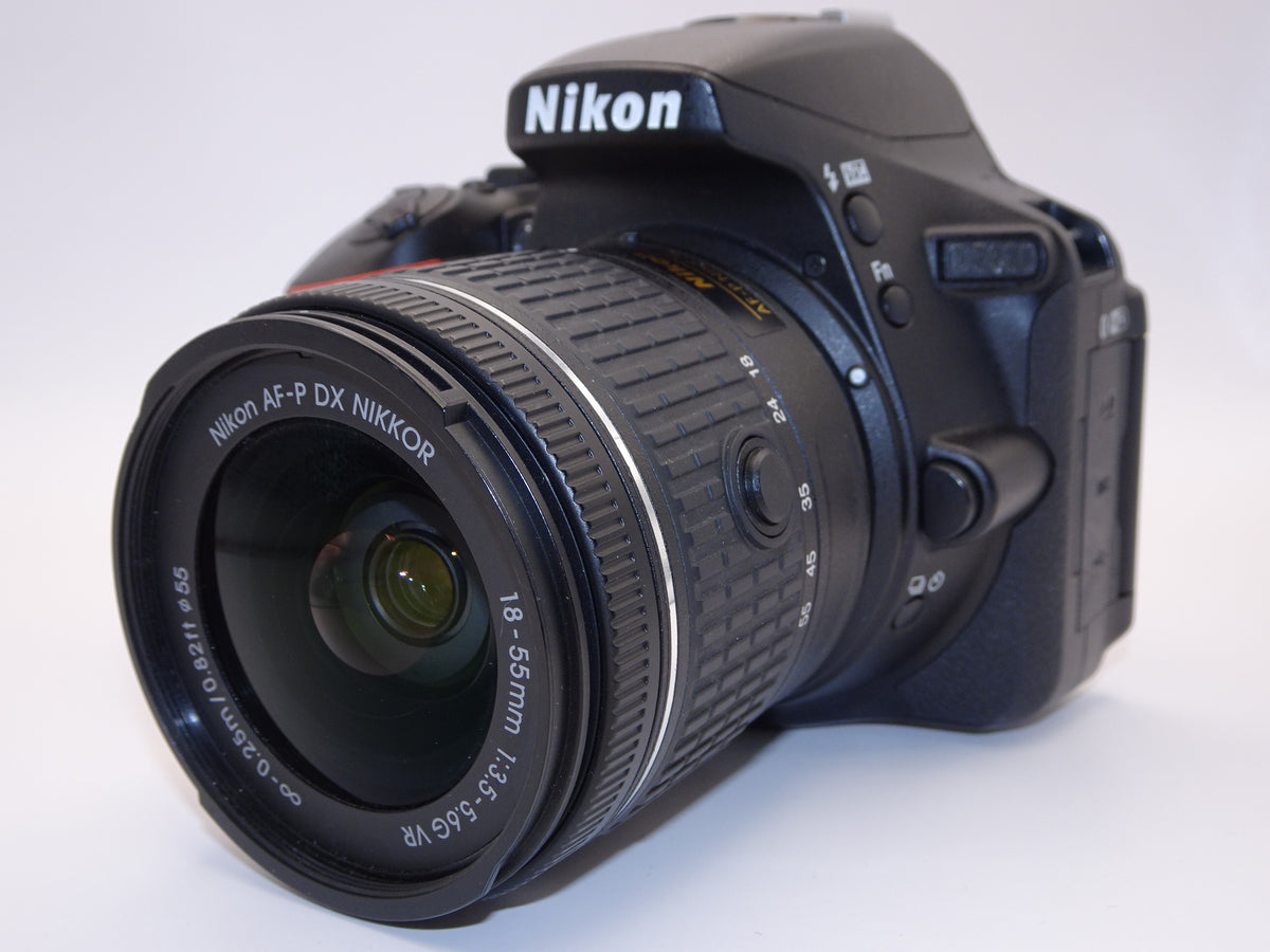 【外観特上級】Nikon デジタル一眼レフカメラ D5600 AF-P 18-55 VR レンズキット ブラック D5600LKBK