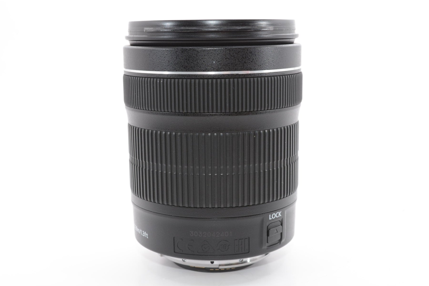 【外観特上級】Canon 標準ズームレンズ EF-S18-135mm F3.5-5.6 IS STM