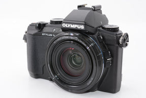 【外観特上級】OLYMPUS デジタルカメラ STYLUS-1S 28-300mm 全域F2.8 光学10.7倍ズーム ブラック STYLUS-1S BLK