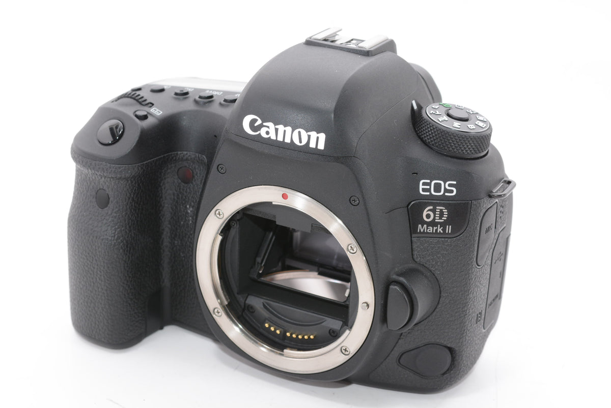 【外観特上級】Canon デジタル一眼レフカメラ EOS 6D Mark II EF24-105 IS STM レンズキット