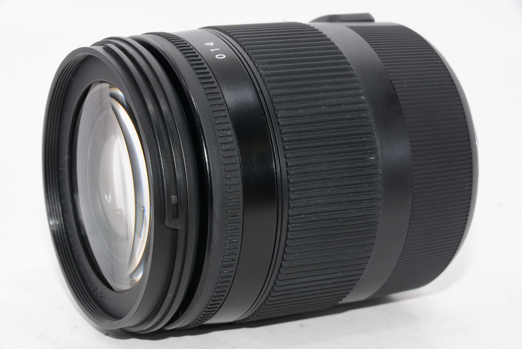 【外観特上級】SIGMA 高倍率ズームレンズ Contemporary 18-200mm F3.5-6.3 DC MACRO OS HSM キヤノン用 APS-Cサイズ 885540