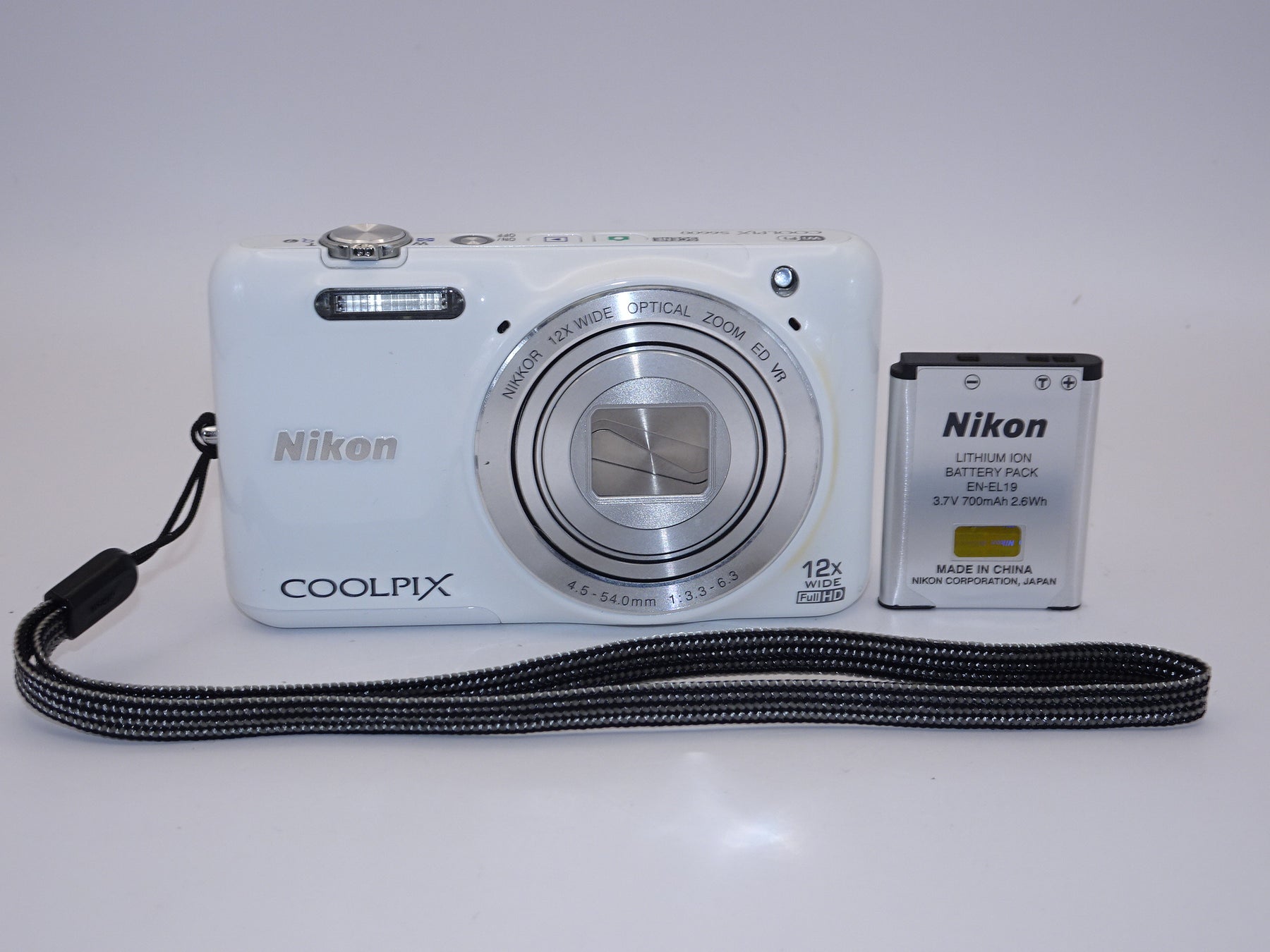 外観並級】Nikon クールピクス S6600WH ナチュラルホワイト