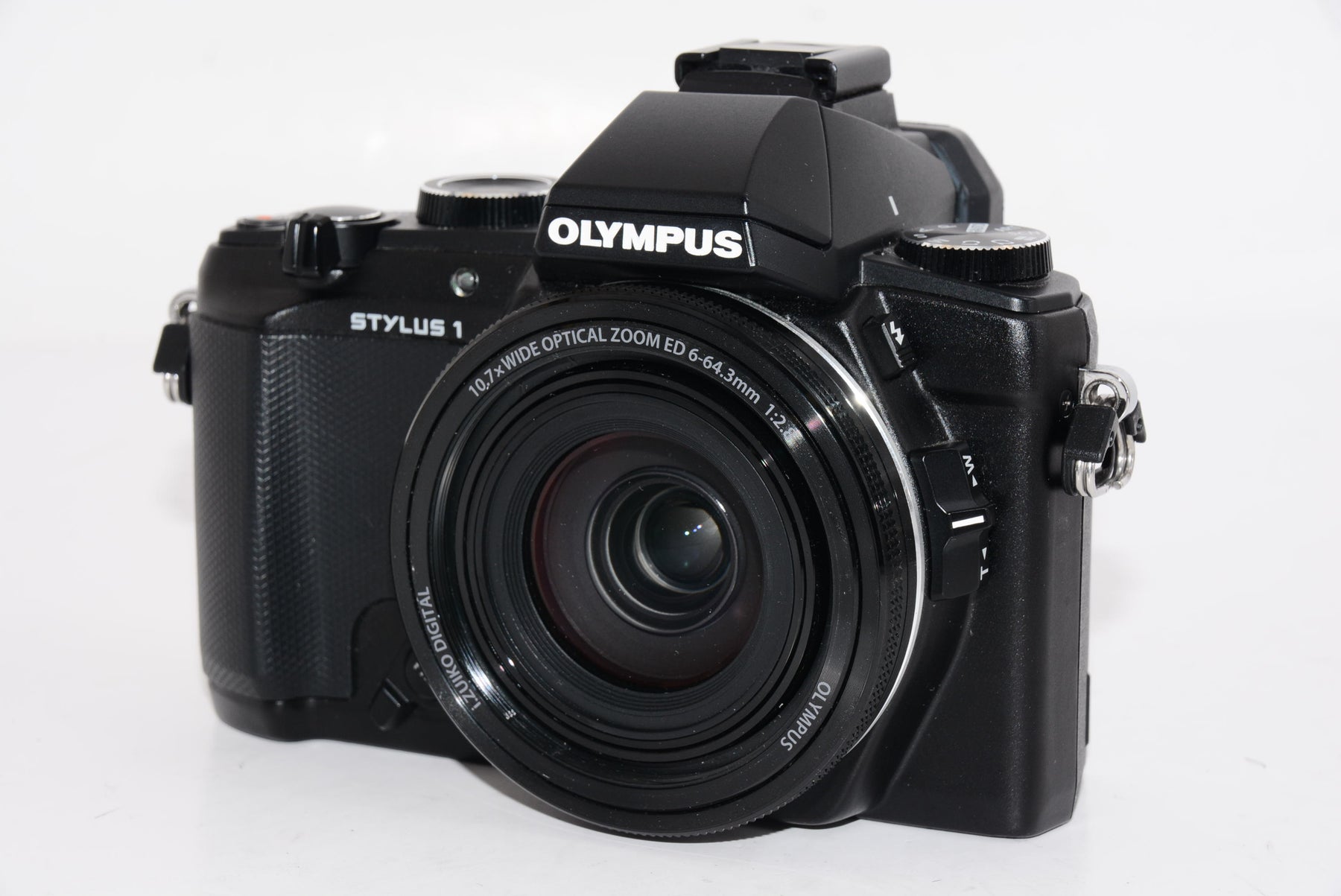OLYMPUS STYLUS 1 ブラック F2.8 28-300mm