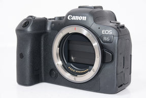 【ほぼ新品】Canon ミラーレス一眼カメラ EOS R6 ボディー EOSR6