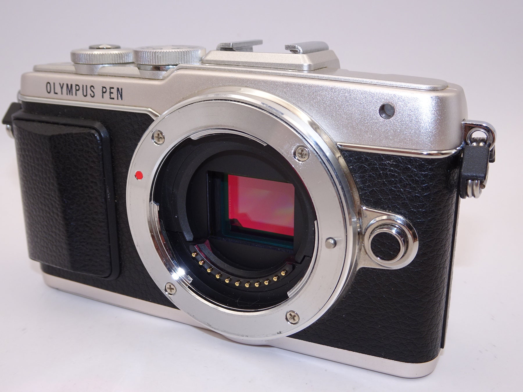 【外観特上級】OLYMPUS PEN E-PL7 ボディ シルバー ミラーレス一眼 PEN E-PL7 BODY SLV