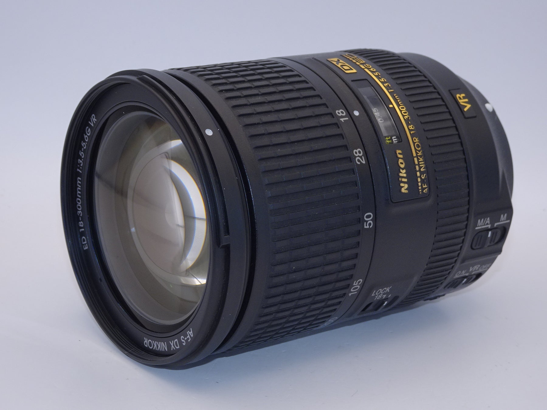 【外観特上級】Nikon 高倍率ズームレンズ AF-S DX NIKKOR 18-300mm f/3.5-6.3G ED VR